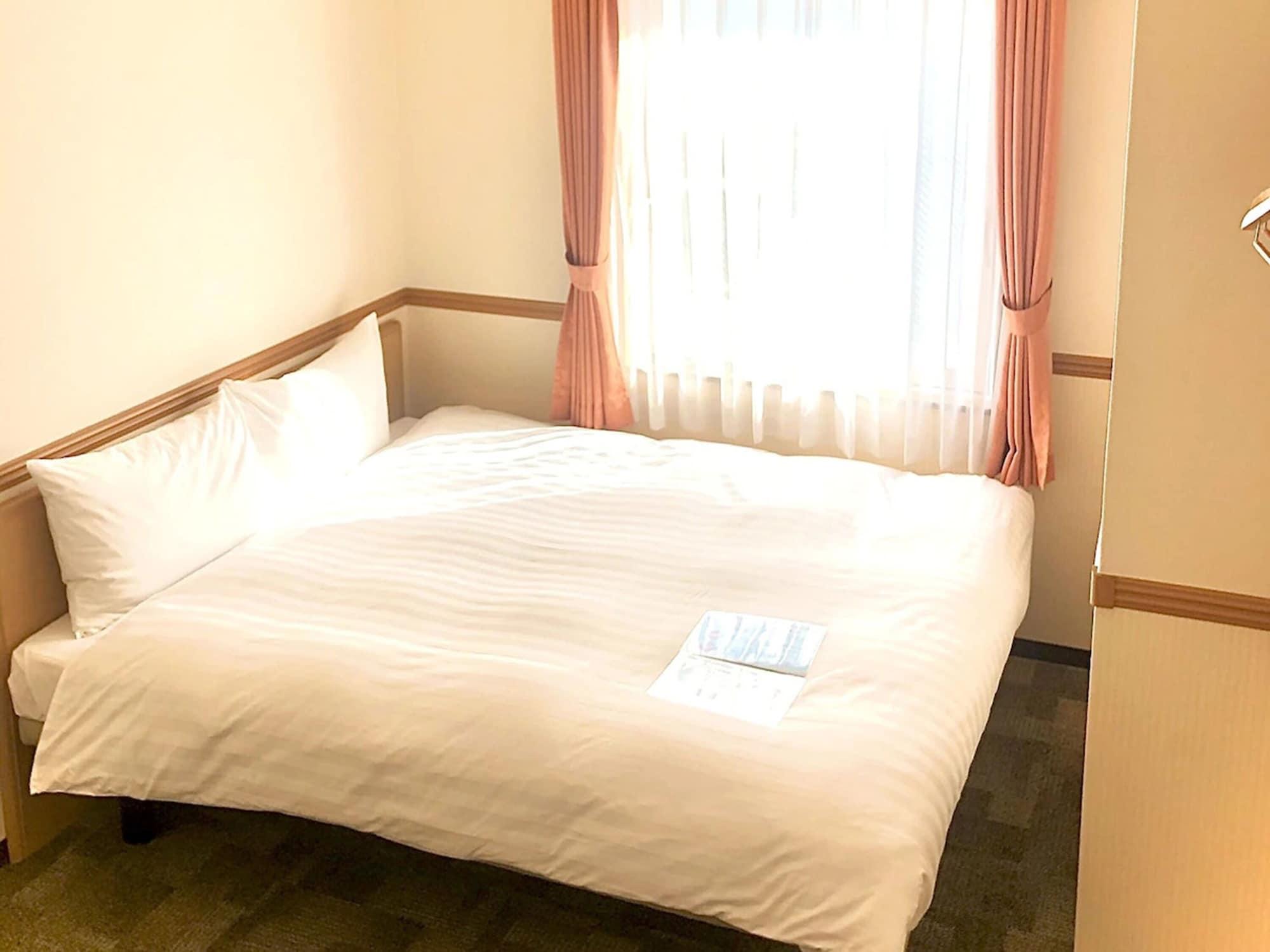 Toyoko Inn Osaka Sakai-Higashi-Eki Sakai  Exterior foto